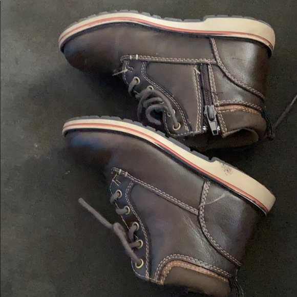 Toddler boots - Picture 4 of 4